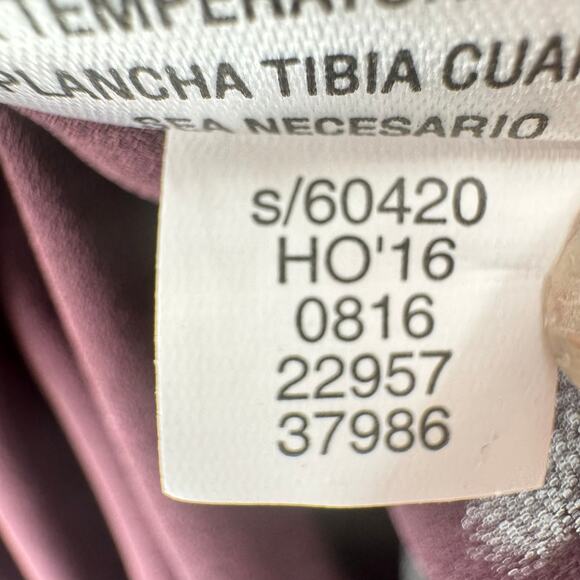 Bar III Burgundy Long Sleeve V-Neck Chiffon Blouse Womens S Hi Low Relaxed Fit - Picture 8 of 8